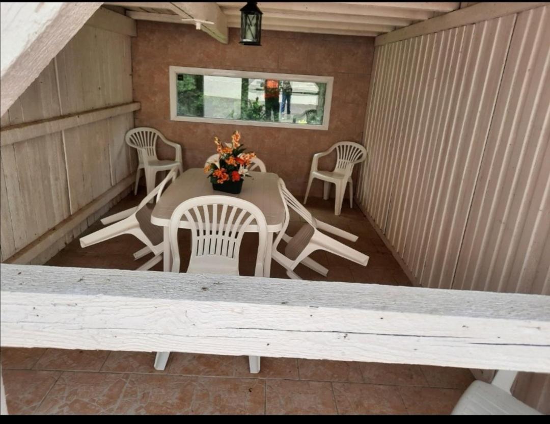 ג'רארדמר Charmant Logis En Duplex מראה חיצוני תמונה